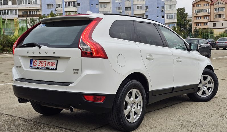 Volvo XC60 2.4 D4 Momentum AWD