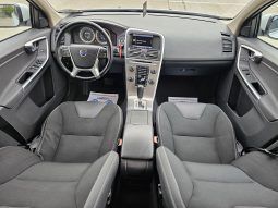 Volvo XC60 2.4 D4 Momentum AWD