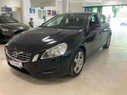 Volvo V60 2.0 D4 Momentum