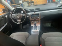 Volkswagen Passat 2.0 TDI Comfortline BlueMotion full