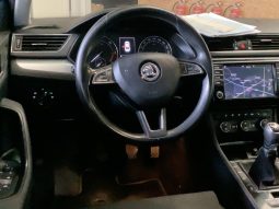 Skoda Superb 1.6 TDI Ambition full