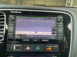 Mitsubishi Outlander 2.0 PHEV Instyle 4WD full