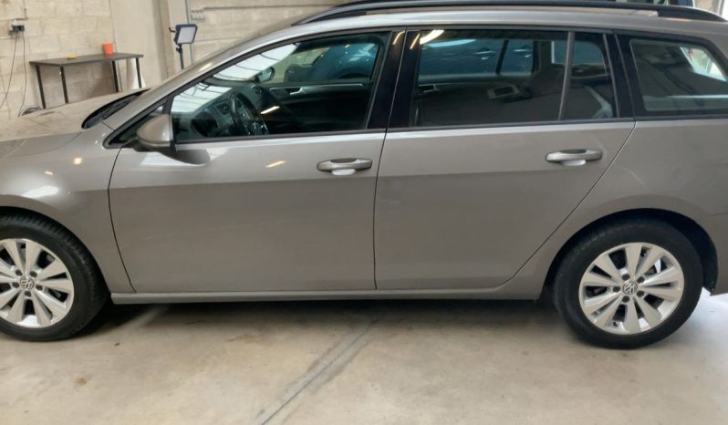 Volkswagen Golf VII 1.6 TDI Trendline BlueMotion Tech
