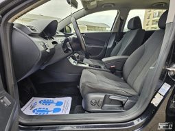 Volkswagen Passat 2.0 TDI Advance full