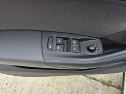 Audi Q3 2.0 TDI full
