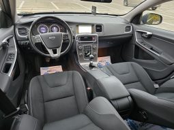 Volvo S60 2.0 D3 Momentum full