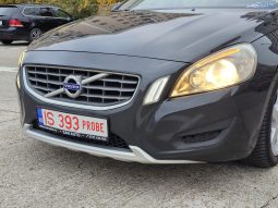 Volvo S60 2.0 D3 Momentum full