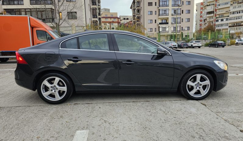 Volvo S60 2.0 D3 Momentum