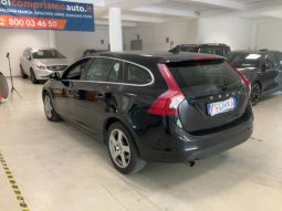 Volvo V60 2.0 D4 Momentum
