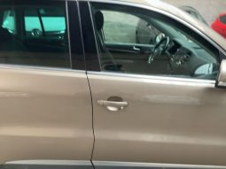 Volkswagen Tiguan 2.0 TDI Trackline 4Motion BlueMotion full