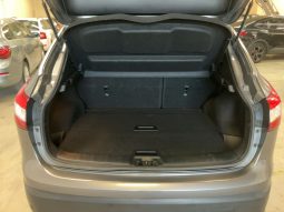 Nissan Qashqai 1.6 dCi Tekna full