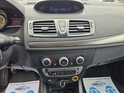 Renault Megane 1.5 dCi full