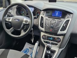 Ford Focus 1.6 TDCi Champions Edition full