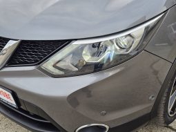 Nissan Qashqai 1.6 dCi Tekna full