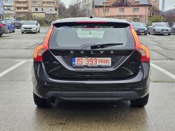 Volvo V60 2.0 D4 Momentum full