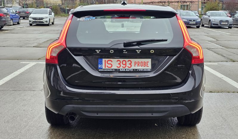 Volvo V60 2.0 D4 Momentum