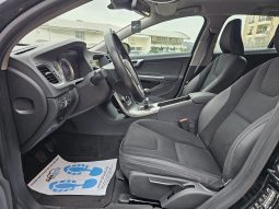 Volvo V60 2.0 D4 Momentum full