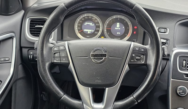 Volvo V60 2.0 D4 Momentum