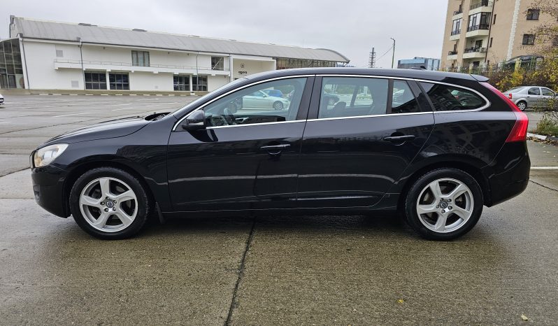 Volvo V60 2.0 D4 Momentum