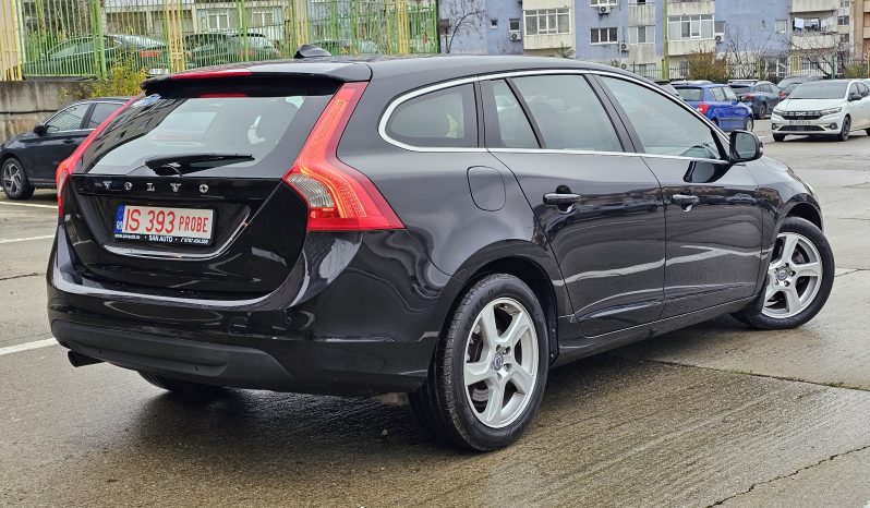 Volvo V60 2.0 D4 Momentum