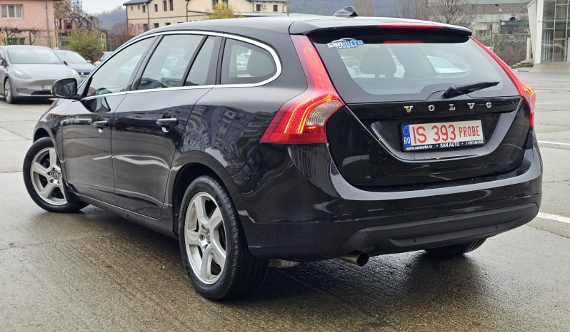 Volvo V60 2.0 D4 Momentum