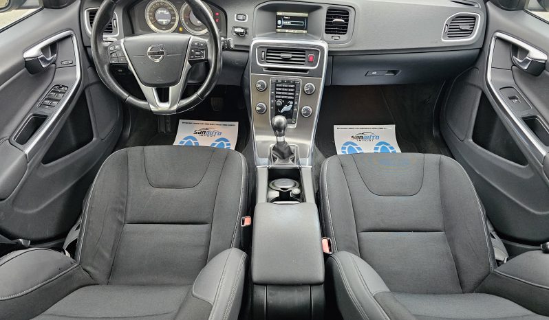 Volvo V60 2.0 D4 Momentum