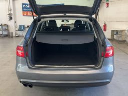 Audi A4 2.0 TDI quattro Advanced full