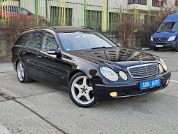 Mercedes Benz E240 S211