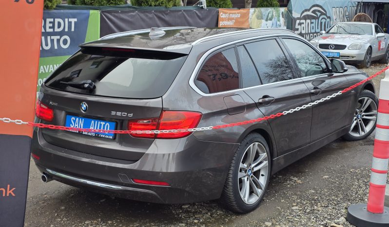 BMW 320D xDrive Luxury Line