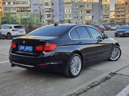 BMW 318D F30