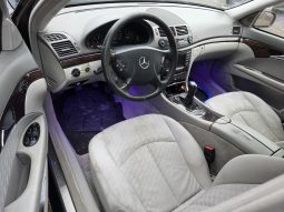 Mercedes Benz E240 S211