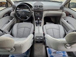 Mercedes Benz E240 S211