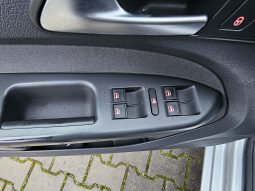 Volkswagen Touran 1.6 TDI full