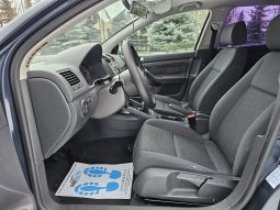 Volkswagen Golf V 1.9 TDI full