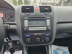 Volkswagen Golf V 1.9 TDI full