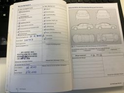 Volkswagen Passat 2.0 TDI Highline 4Motion BlueMotion full