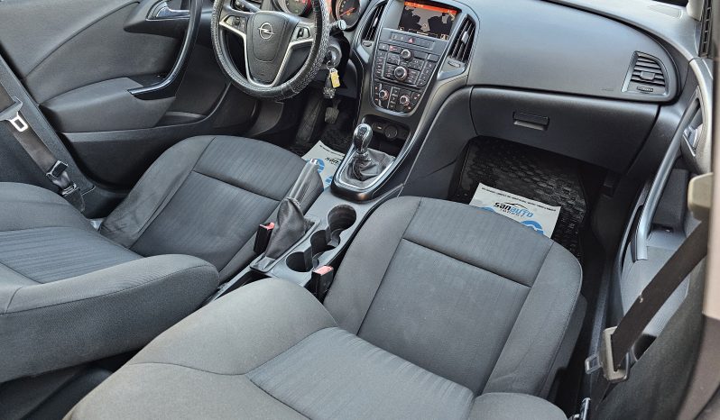 Opel Astra J 1.6 CDTI