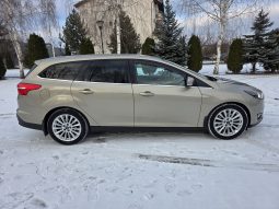 Ford Focus 1.5 EcoBoost full