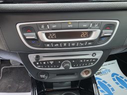 Renault Megane 1.9 dCi Dynamique full