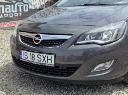 Opel Astra 2.0 CDTI Innovation full