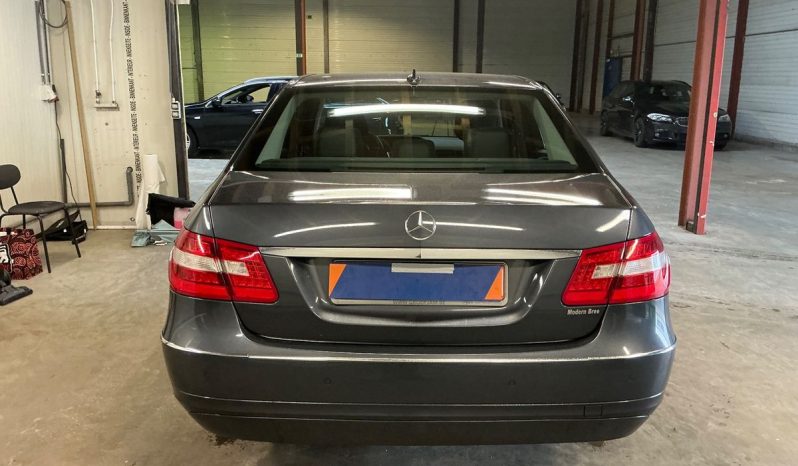 Mercedes-Benz E-Klasse E 200 CDI BlueEfficiency Standard