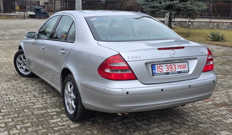 Mercedes-Benz E-Klasse E 220 CDI Elegance