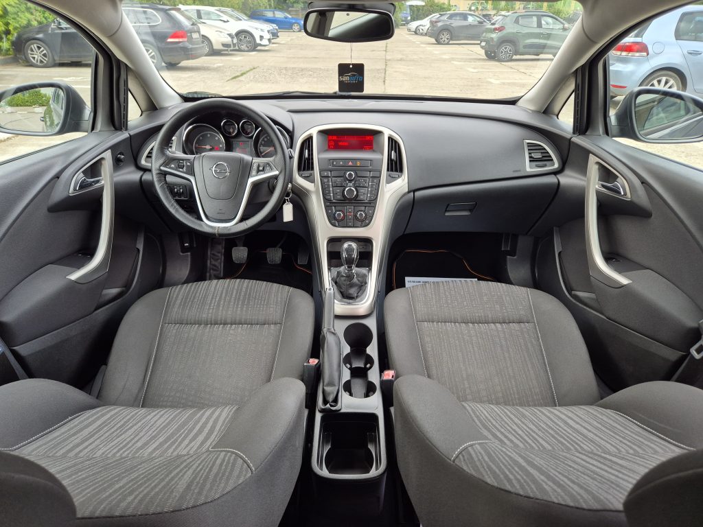 Opel Astra 1.7 CDTI Edition