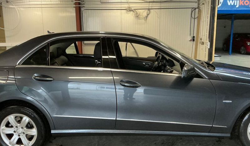 Mercedes-Benz E-Klasse E 200 CDI BlueEfficiency Standard