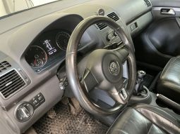 Volkswagen Touran 1.6 TDI Comfortline BlueMotion full