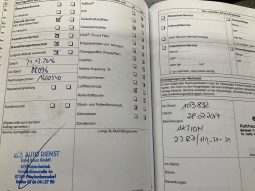 Volkswagen Touran 1.6 TDI Style BlueMotion full