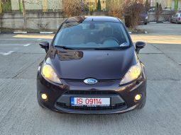 Ford Fiesta 1.6 TDCi full
