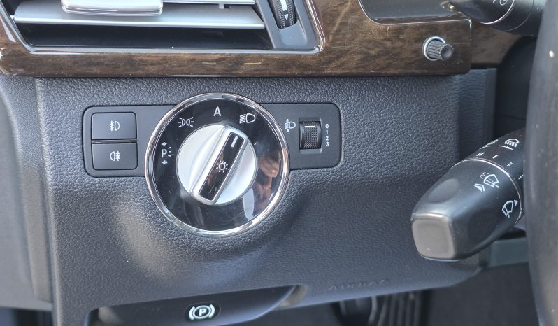 Mercedes-Benz E-Klasse E 200 CDI BlueEfficiency Standard