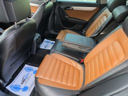 Volkswagen Passat 2.0 TDI Highline 4Motion BlueMotion full
