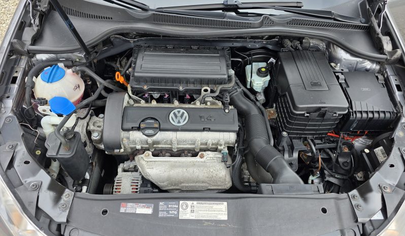 Volkswagen Golf VI 1.4
